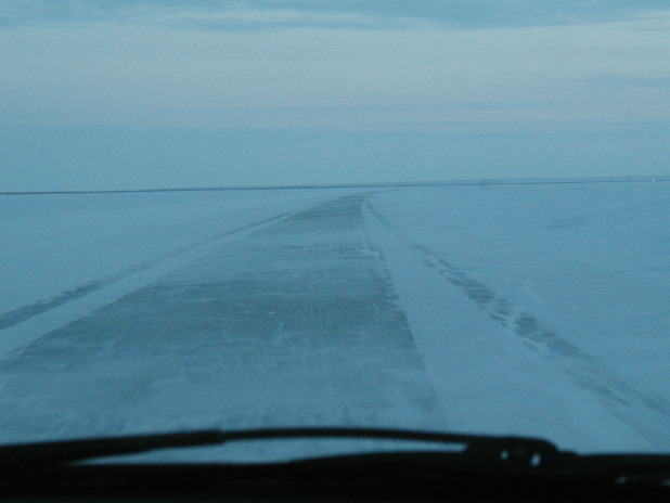 Day6-IceRoad-Rollin on the (Mackenzie)River
