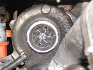 Damaged turbo compressor fins